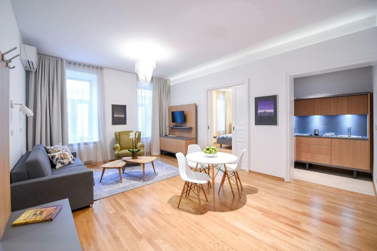 City Centre Chic Apartment Ljubljana 1/4 מראה חיצוני תמונה